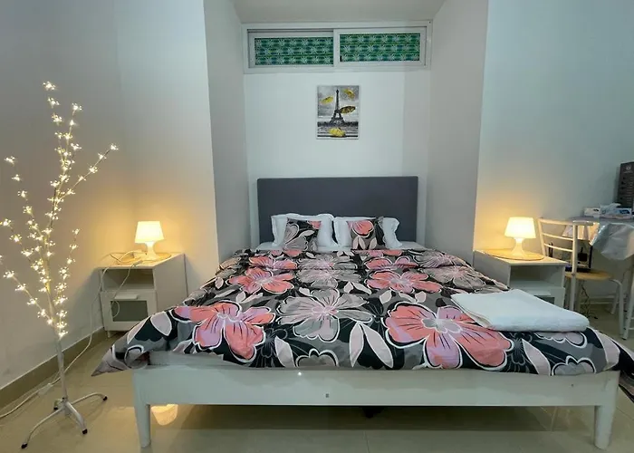 Private Cozy Furnished Studio No 14 Khalidiya Park Villa Abu Dhabi Uae