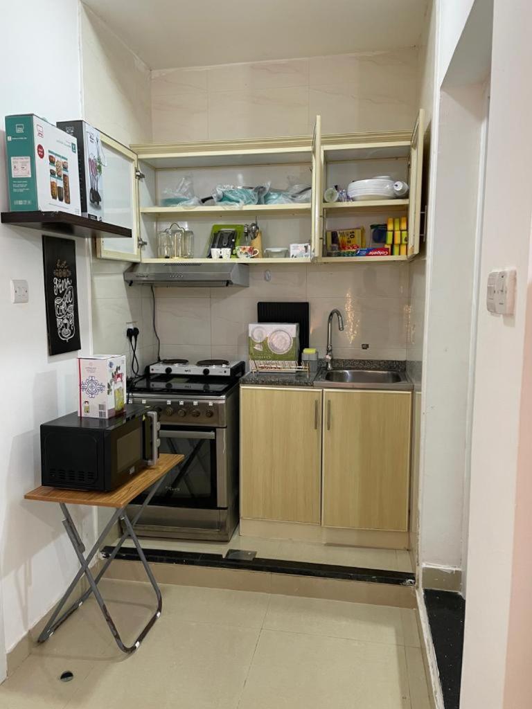 Private Cozy Furnished No 14 Khalidiya Park Uae Apartment Abu Dhabi