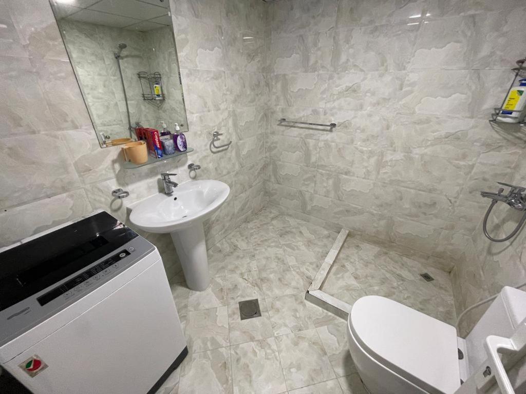 Private Cozy Furnished No 14 Khalidiya Park Uae Abu Dhabi