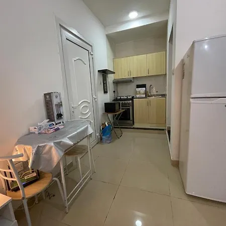 Private Cozy Furnished Studio No 14 Khalidiya Park Villa Abu Dhabi Uae Exterior photo
